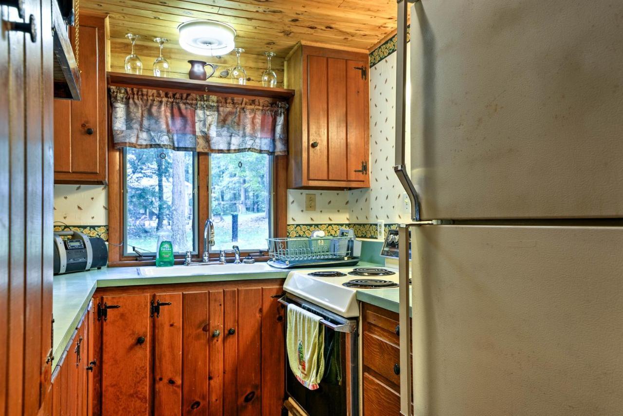 Rustic Bedford Cabin Near Hunting And Fishing Vila Exterior foto